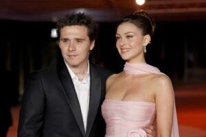 Nicola Peltz Holding Brooklyn Beckham ‘Hostage’ & …