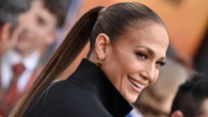 Jennifer Lopez’s Casual Brunch Dress Is the Style of the Summer — on Amazon
