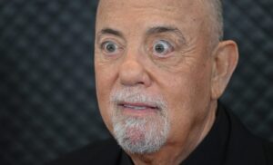 Billy Joel Reveals Brain Disorder, Cancels All Remaining Concerts