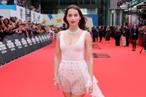 Ana de Armas Celebrates Birthday With Tom Cruise: Are These Two Really Dating?