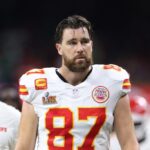 Travis Kelce’s Barber Addresses Hair Transplant Rumors