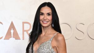 Demi Moore, Jennifer Aniston and Meghan Markle Have All Been Spotted in This Comfy Shoe