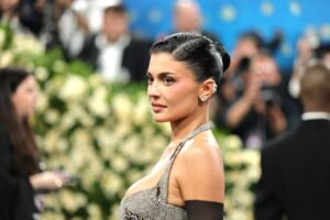 Kylie Jenner Shares Painful Met Gala Moment After Walking the Red Carpet WITHOUT Timothee …