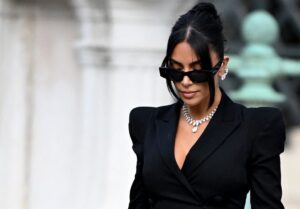 Kim Kardashian: Look at This! I’ve Graduated Law School!