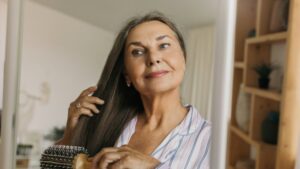 Women in Menopause Say This Effective Hair Growth Supplement Made Thin Spots ‘Disappear’