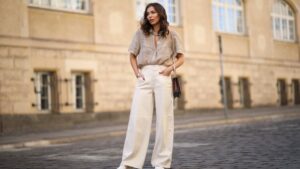 17 Breezy Linen Blouses That Look Hamptons-Boutique Worthy — From $7