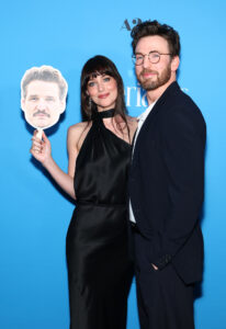 Chris Evans Reveals New Details About Proposal to Wife Alba Baptista